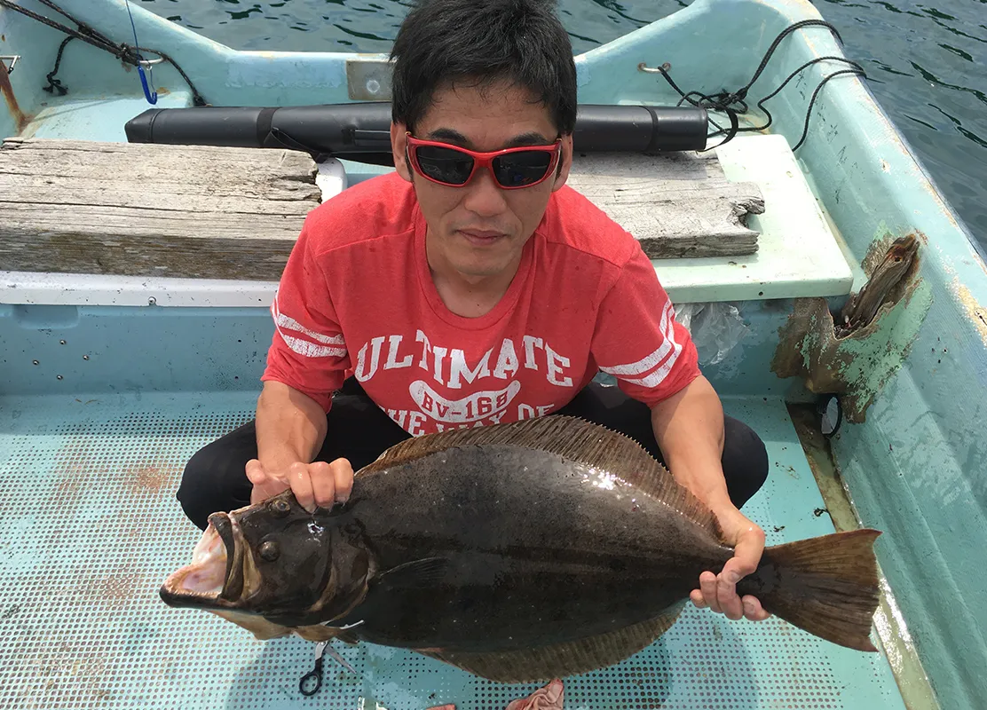 fujimakで働く製造職のTさんが休日に釣りする様子